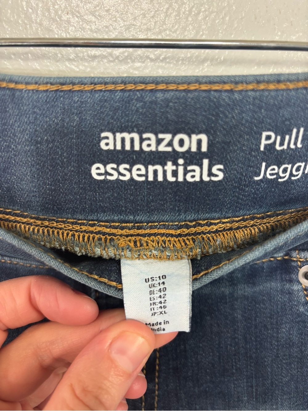 Amazon Essentials Pull On Jegging Size 10 NEW - Picture 3 of 4